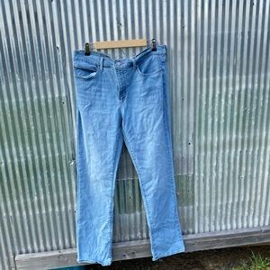 LEVIS 314 Shaping Straight jeans